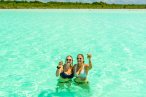 Bacalar Tour en pontón de 3 horas con acceso al club de playa y kayaks gratis