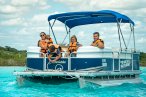 Bacalar Tour en pontón de 3 horas con acceso al club de playa y kayaks gratis