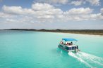 Bacalar Tour en pontón de 3 horas con acceso al club de playa y kayaks gratis